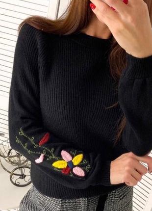 Женский свитер с вышивкой, 42-466 фото