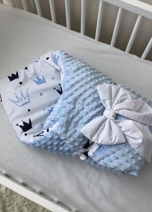 Демисезонный конверт-одеяло baby comfort с плюшем короны голубой1 фото