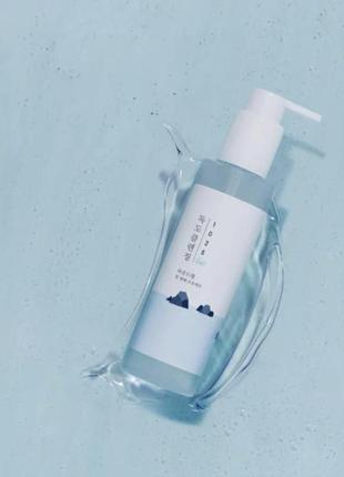 М'який очищувальний гель round lab 1025 dokdo cleanser gel, 150 мл