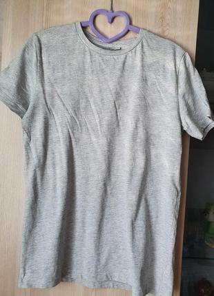 Базовая серая футболка на мальчика подростка 12-13лет1 фото