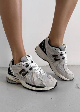 Стильные женские кроссовки new balance 1906d