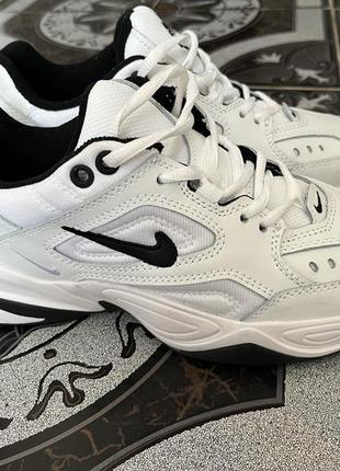 Продам женские кроссовки nike m2k tekno white