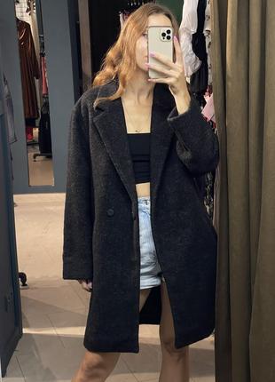 Шерстяное пальто от levi’s