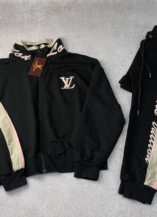 Жіночий костюм beige vuitton