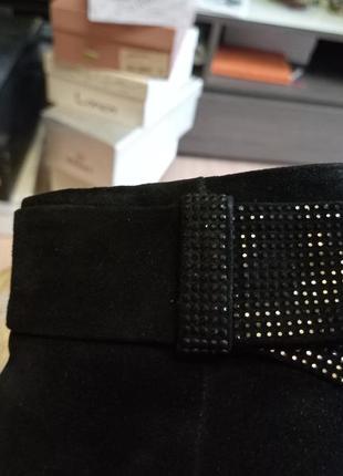 Замшевые полусапожки на тонкетке, со стразами сбоку, р. 37