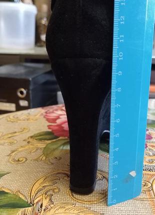 Замшевые полусапожки на тонкетке, со стразами сбоку, р. 37