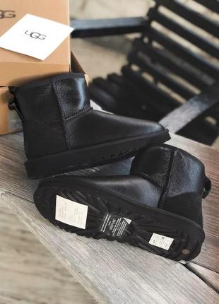 Жіночі чоботи ugg classic mini з натуральним хутром /осінь/зима/весна😍3 фото