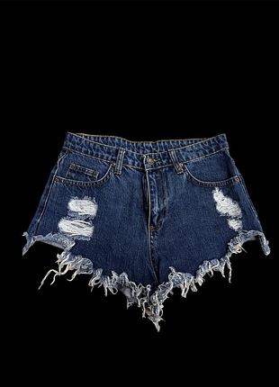 Джинсовые шорты