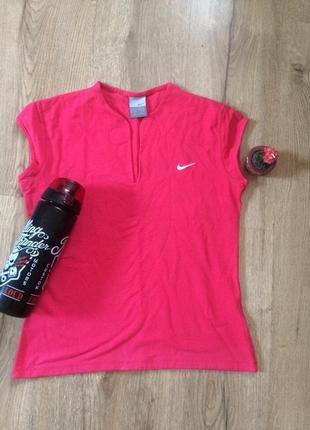 Класна і дуже крута футболка nike 👕рожева 💖