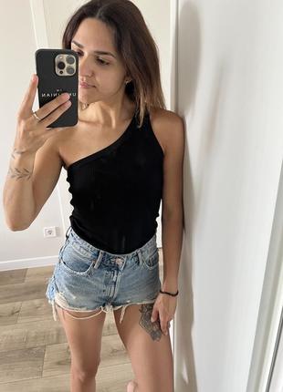 Асиметричний топ zara