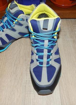 Ботинки треккинговые , туристические helly hansen razora mid boots
