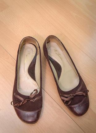 Стильные туфли со шнуровкой из замша2 фото