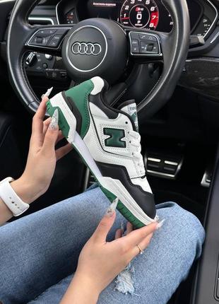 Жіночі кросівки new balance 550 white black green4 фото