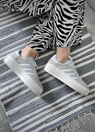 Женские кроссовки, кеды женские adidas3 фото