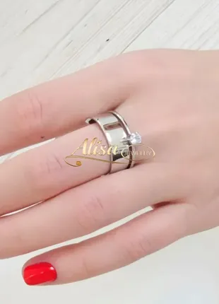 Серебряное кольцо двойное гладкое с фианитом и родированием 727-15лип3 фото