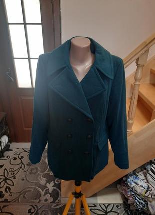 Пальто коротці