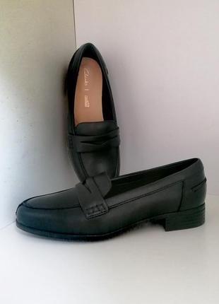 Туфлі  clarks