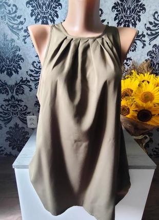 Блуза без рукавів