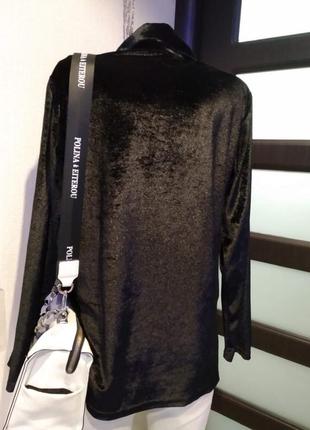 Стильная базовая чёрная велюровая рубашка блузка4 фото