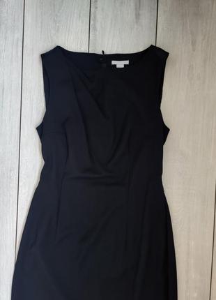 Качественное черное приталенное платье м р5 фото