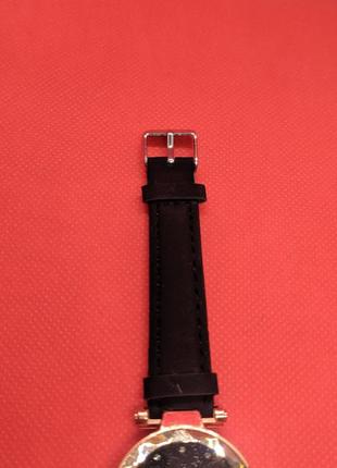 Стильные женские черные часы ➕ подарок женский браслет10 фото