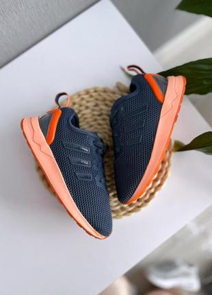 Класні кросівки adidas 17см