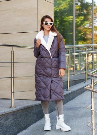 Модное зимнее женское пальто из стеганой плащевки с воротником под норку5 фото
