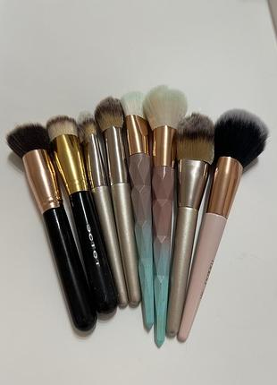 Косточки кисти для макияжа, пудры, тонального