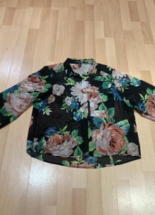 Элегантная брендовая блузка в красивом принте4 фото