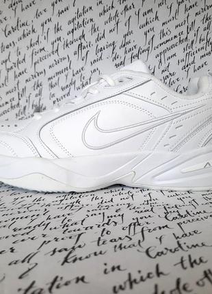 Кроссовки мужские .кожа.белые. nike air monarch iv white