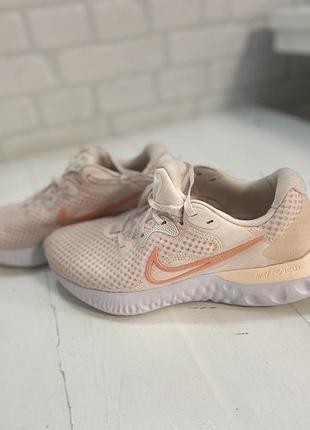 Кроссовки nike