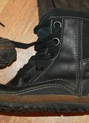 Шкіряні черевики демісезонні merrell 35р.5 фото