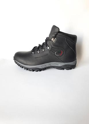Кроссовки ботинки мужские кожаные на меху clubshoes .зимние мужские кроссовки кожаные на меху.