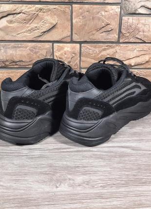 Мужские кроссовки adidas yeezy вoost 700 v2  кроссовки  изи буст 700 черный4 фото