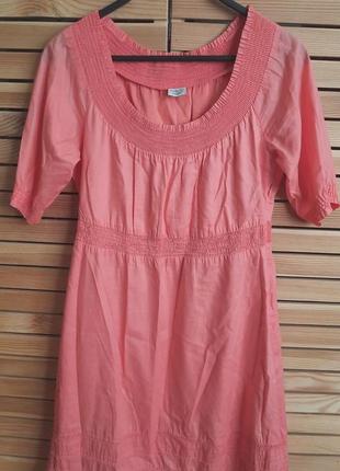 Отличное платье, платье с опущенными плечечками бренда espritчудное платье, платье с опущенными плечиками бренда esprit