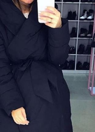 Стильний теплий пуховик