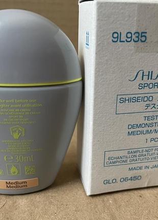 Shiseido sport bb крем для обличчя, medium, 30ml3 фото