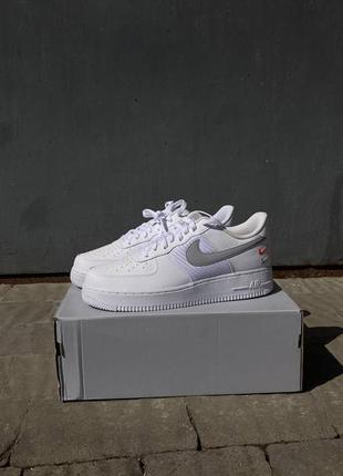 Оригінальні кросівки nike air force 11 фото