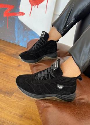 Кроссовки натуральная замша