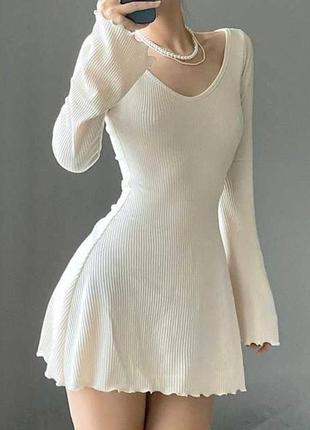 Ніжна сукня з рукавами кльош коротка приталена рубчик коротка по фігурі2 фото