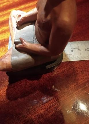 Статуетка из полистоуна. высота 11см.