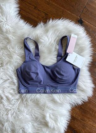 Оригінальний базовий ліф топ calvin