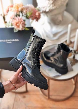 Жіночі черевики balenciaga з1751 шкіра лакована демісізон в'єтнам чорний7 фото