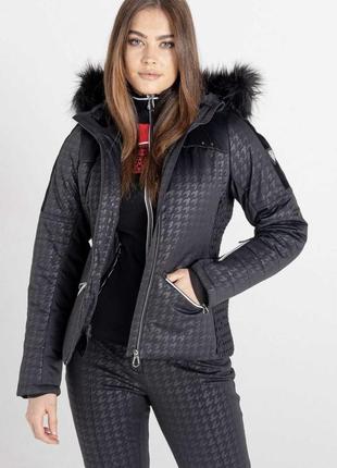 Женская зимняя куртка prestige от английской фирмы dare2b с камнями сваровские