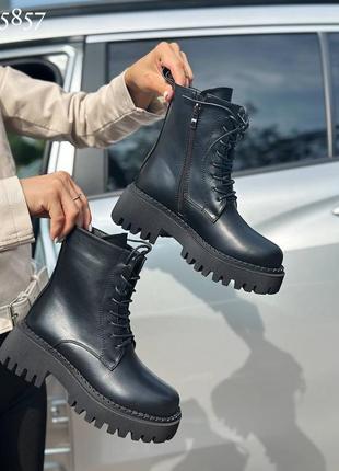 Стильные ботинки кожаные бежевые, черные внутри флис8 фото