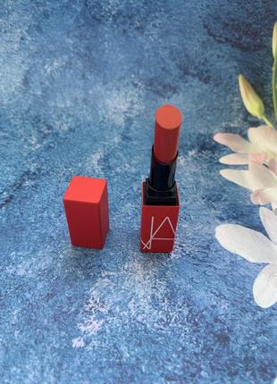 Nars powermatte long-lasting lipstick матова помада dragon gir7 фото