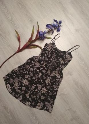 Летнее платье чёрное с цветами