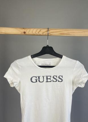 Футболка guess