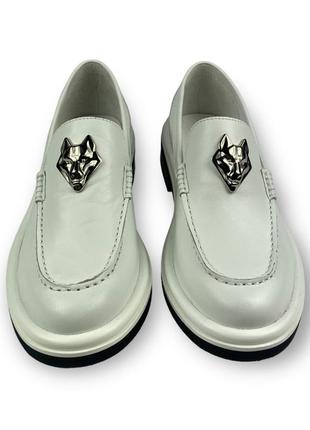 Лофери білі жіночі шкіряні стильні туфлі на низькому ходу 2303-03-a239 brokolli 26097 фото
