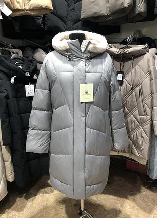 Пуховик премиальной фабрики на размер 56